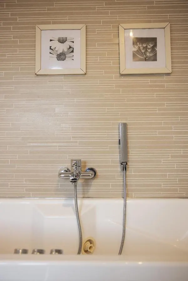 Bed & Breakfast B&B Cá Bianca Ventisette Riccione Italia