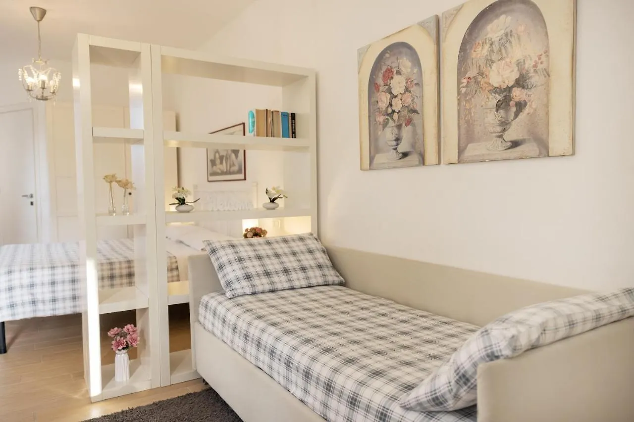 Bed & Breakfast B&B Cá Bianca Ventisette Riccione